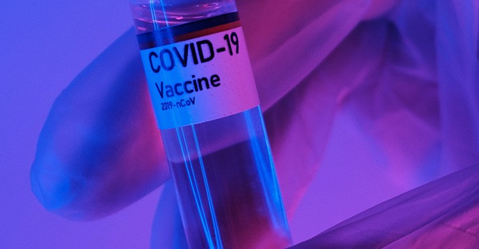 COVID19: how to design fair and inclusive vaccination plans?